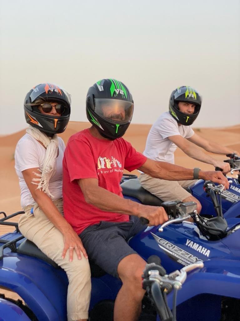 Badīyah Private Desert Eco Camp מראה חיצוני תמונה